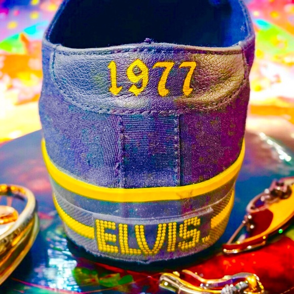 Elvis Women Gold & Black Sneakers - Picture 7 of 9